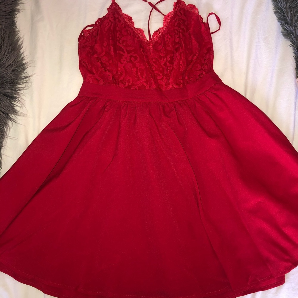 Short vibrant red dress.